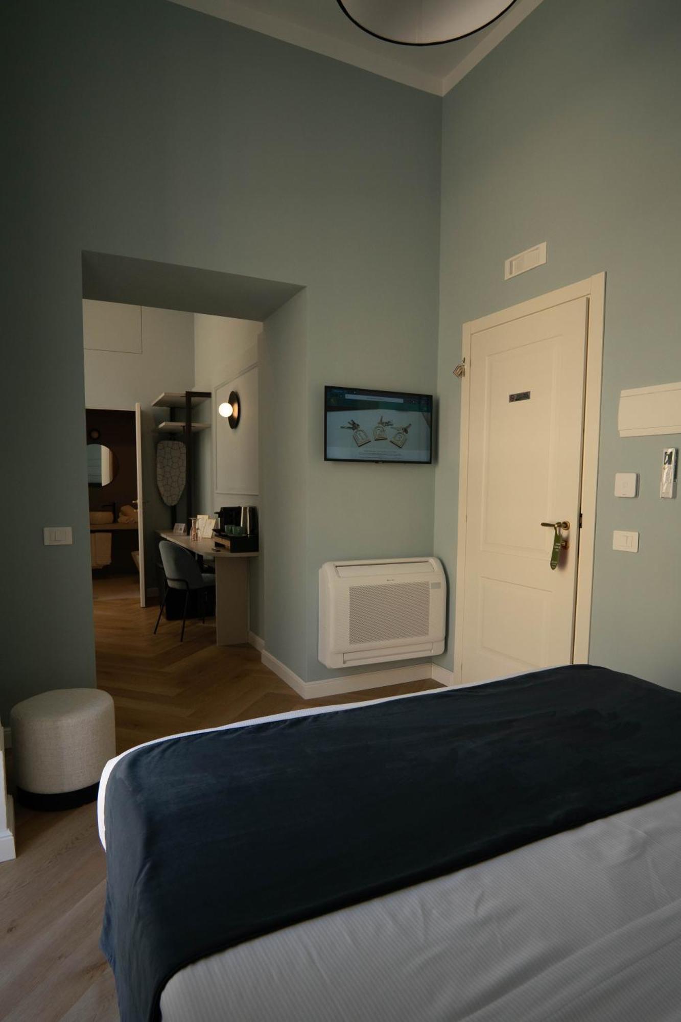Boutique Luxury Napoli
